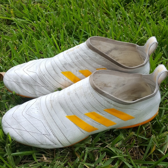 adidas glitch size 12